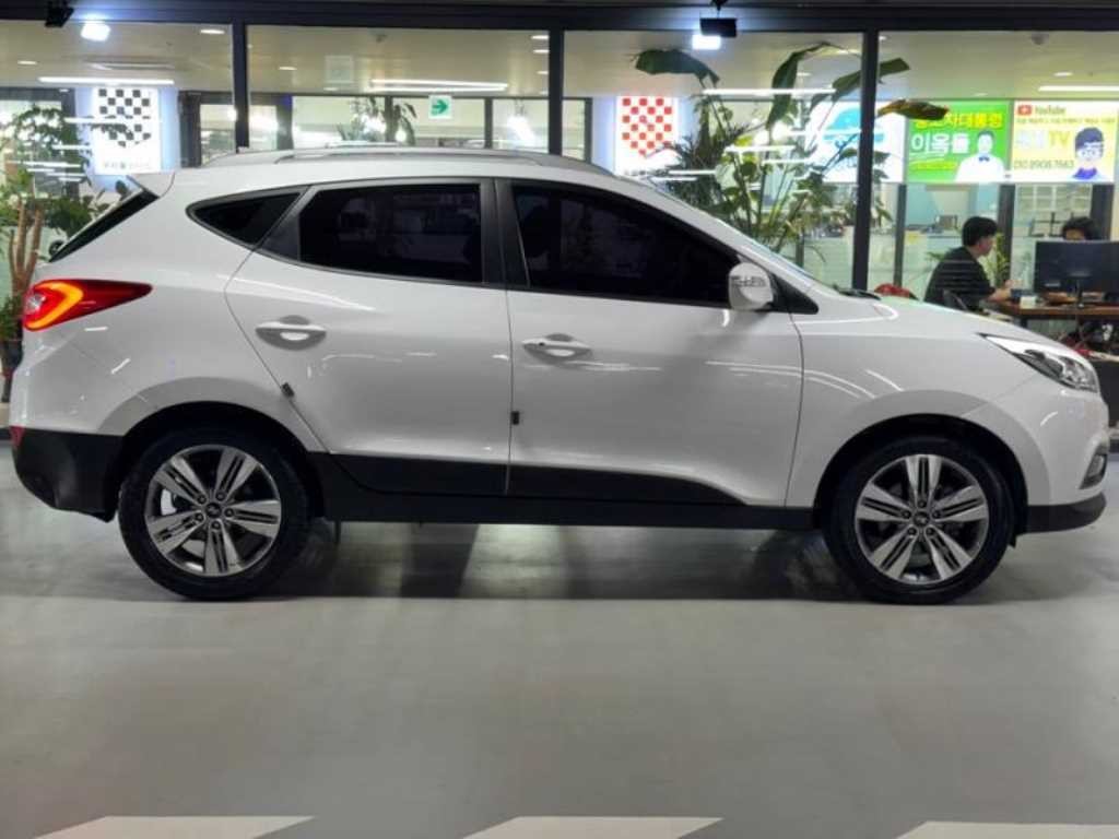 현대 투싼 뉴 투싼iX 디젤(E-VGT)4WD 스마트 스페셜 이미지 3