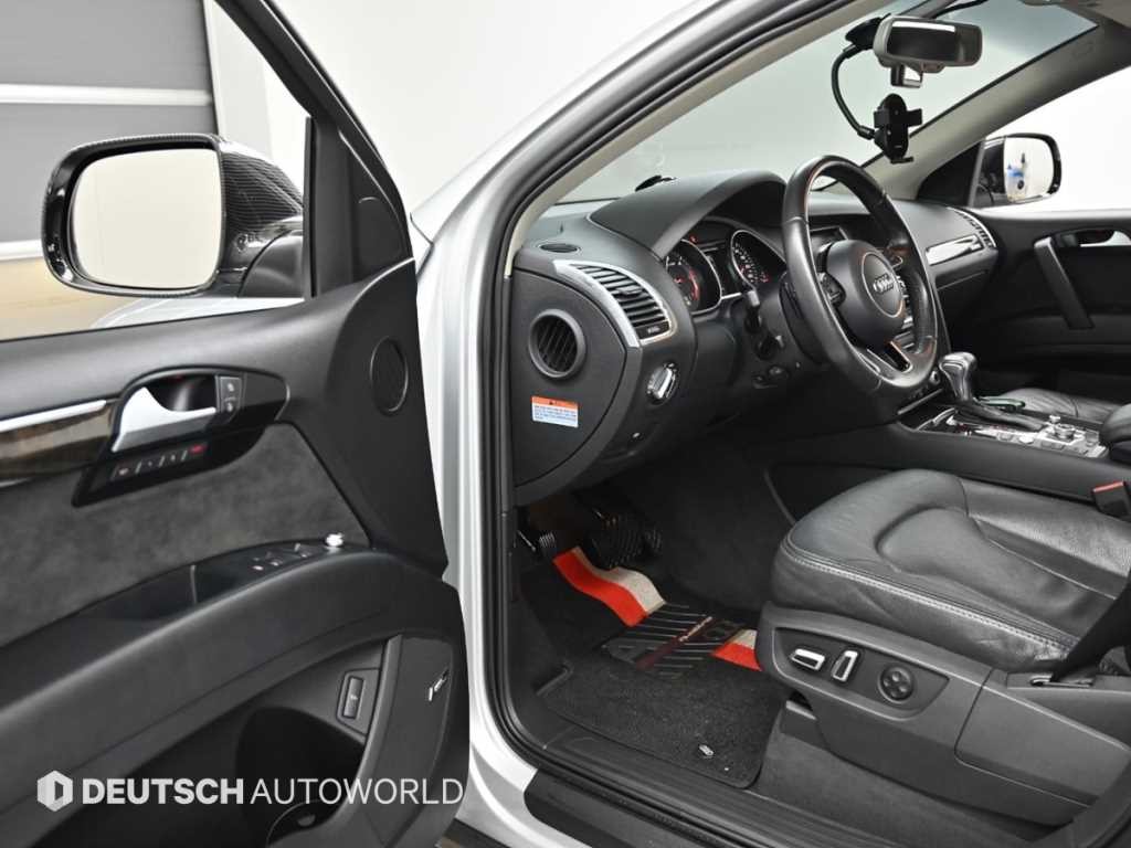 아우디 Q7 35 TDI 콰트로 다이나믹 이미지 11