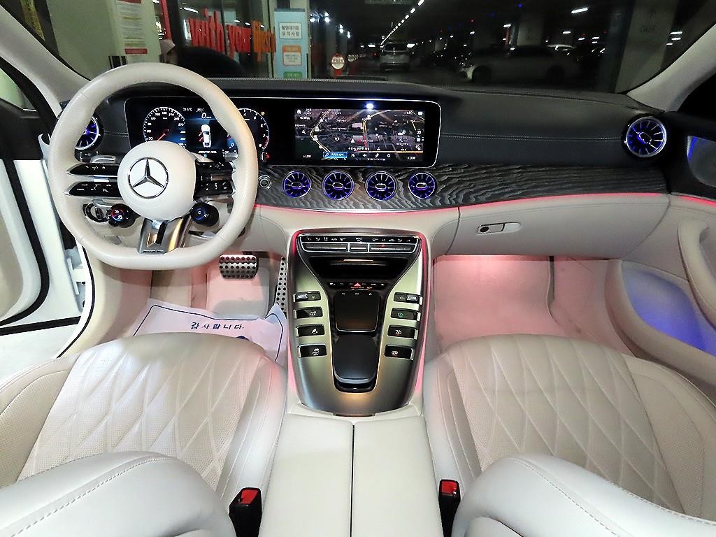 벤츠 AMG GT 4도어 63 S 4MATIC+ 이미지 10