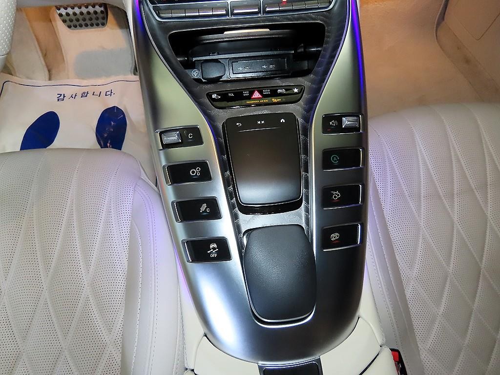 벤츠 AMG GT 4도어 63 S 4MATIC+ 이미지 12