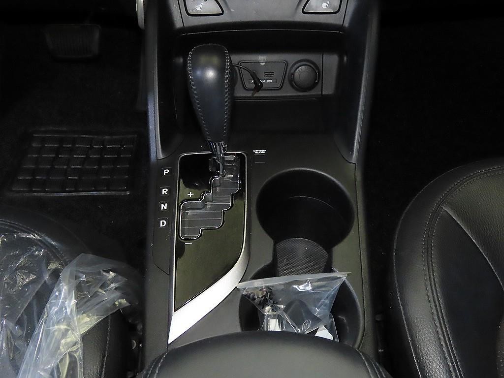 현대 투싼 투싼iX 2WD VGT LX20 럭셔리 이미지 12