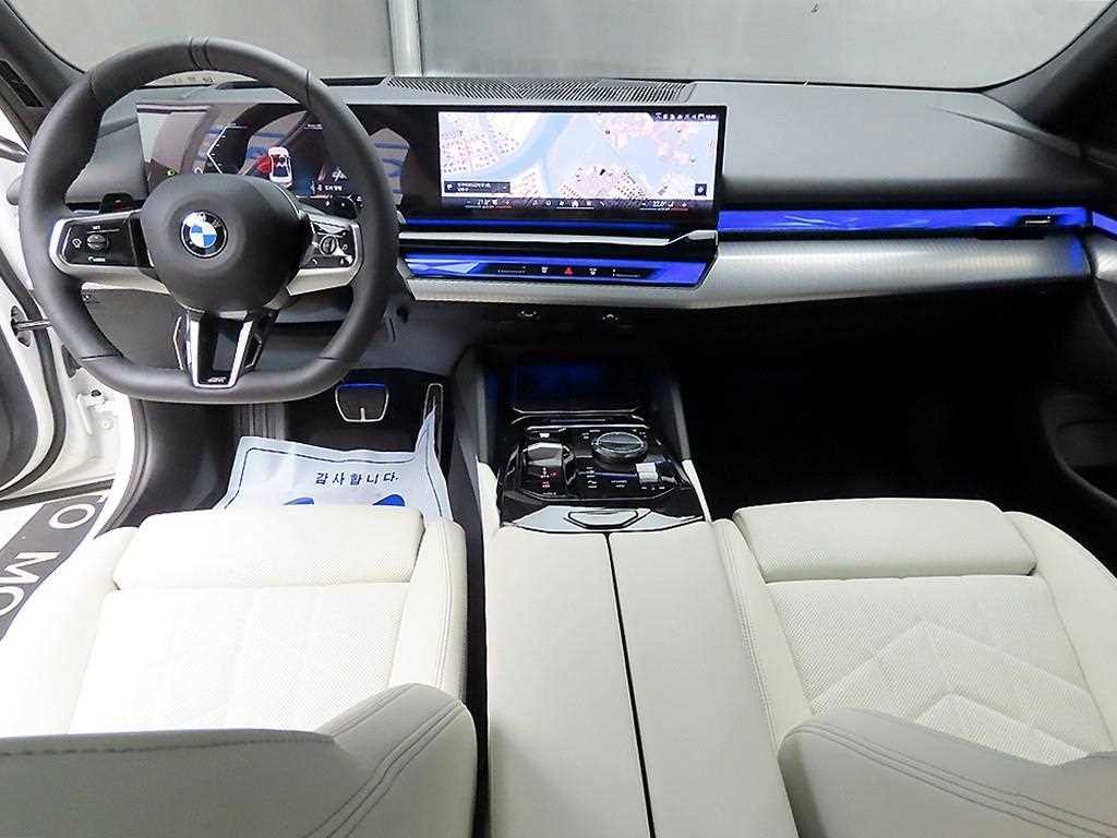 BMW 5시리즈 5시리즈 (G60) 520i M 스포츠 이미지 7