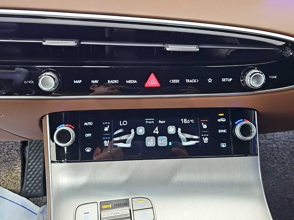 제네시스 GV70 2.5T 가솔린 AWD 이미지 10