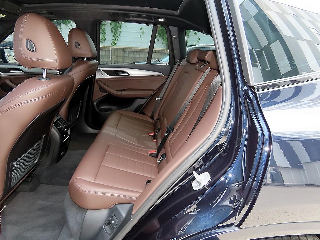 BMW X3 X3 (G01) xDrive M40i 온라인 익스클루시브 에디션 이미지 6