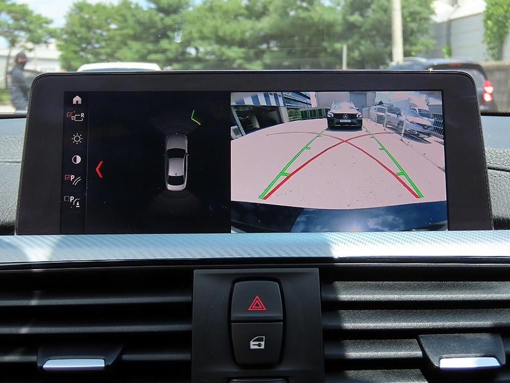 BMW 4시리즈 4시리즈 (F32) 430i 쿠페 M 스포츠 이미지 15