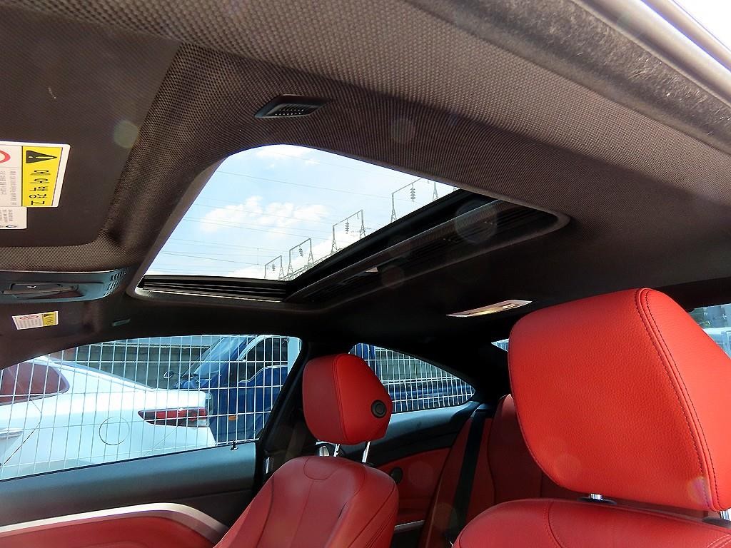 BMW 4시리즈 4시리즈 (F32) 430i 쿠페 M 스포츠 이미지 17