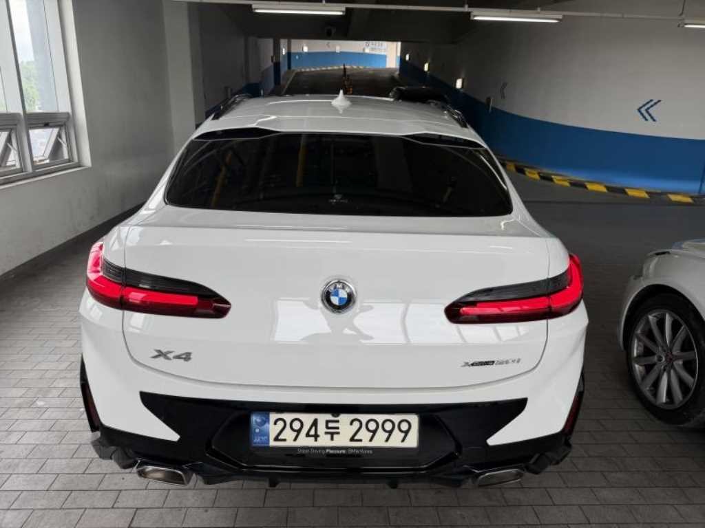 BMW X4 X4 (G02) xDrive 20i M 스포츠 프로 이미지 4
