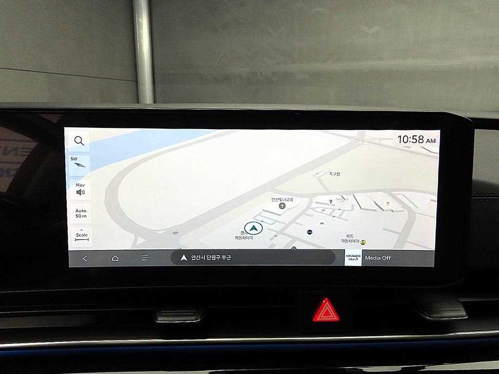 기아 카니발 더 뉴 카니발 4세대 디젤 9인승 그래비티 이미지 14