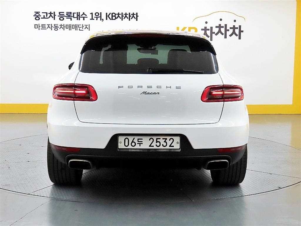 포르쉐 마칸 가솔린 2.0 이미지 3