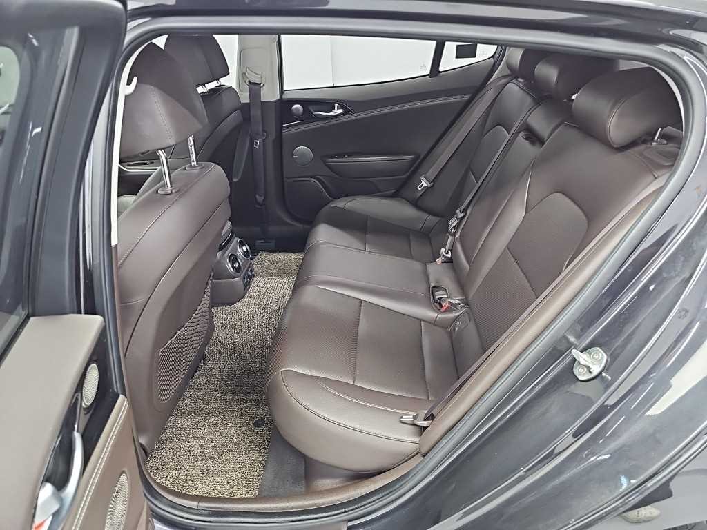 기아 스팅어 디젤 2.2 AWD 드림에디션 이미지 12
