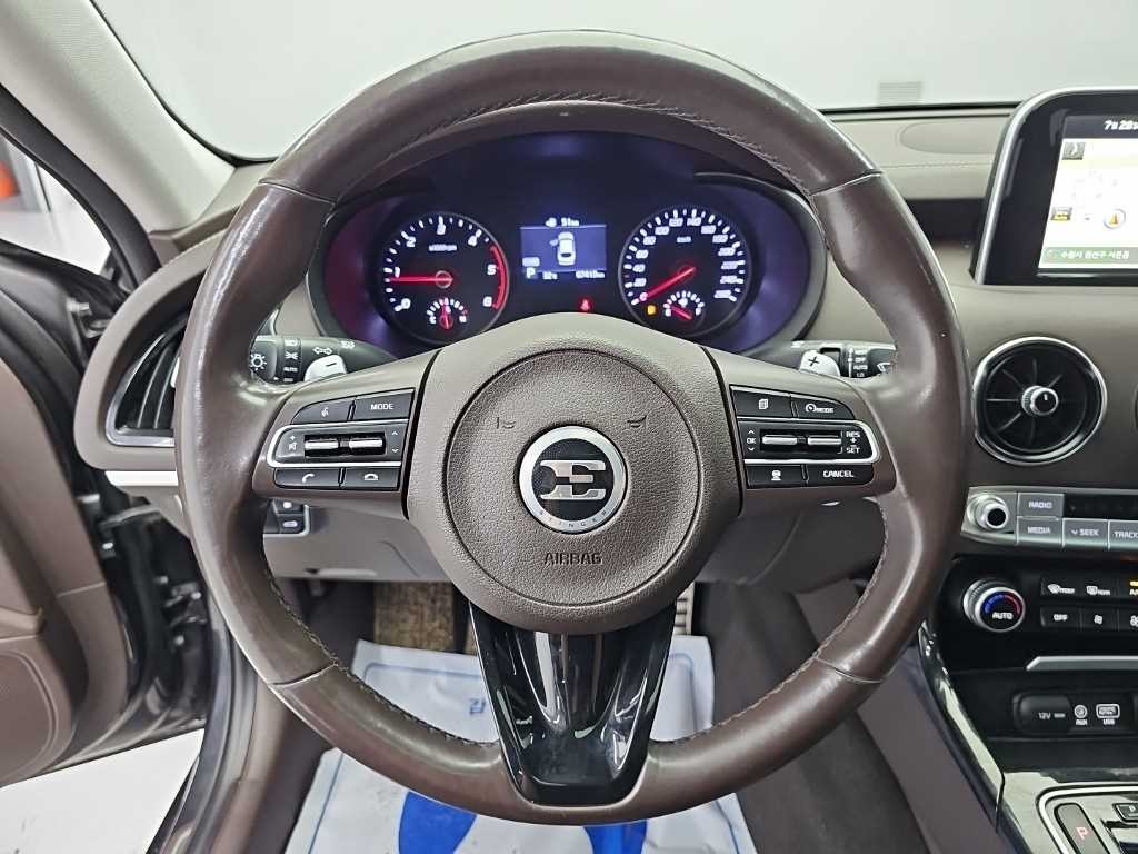 기아 스팅어 디젤 2.2 AWD 드림에디션 이미지 9