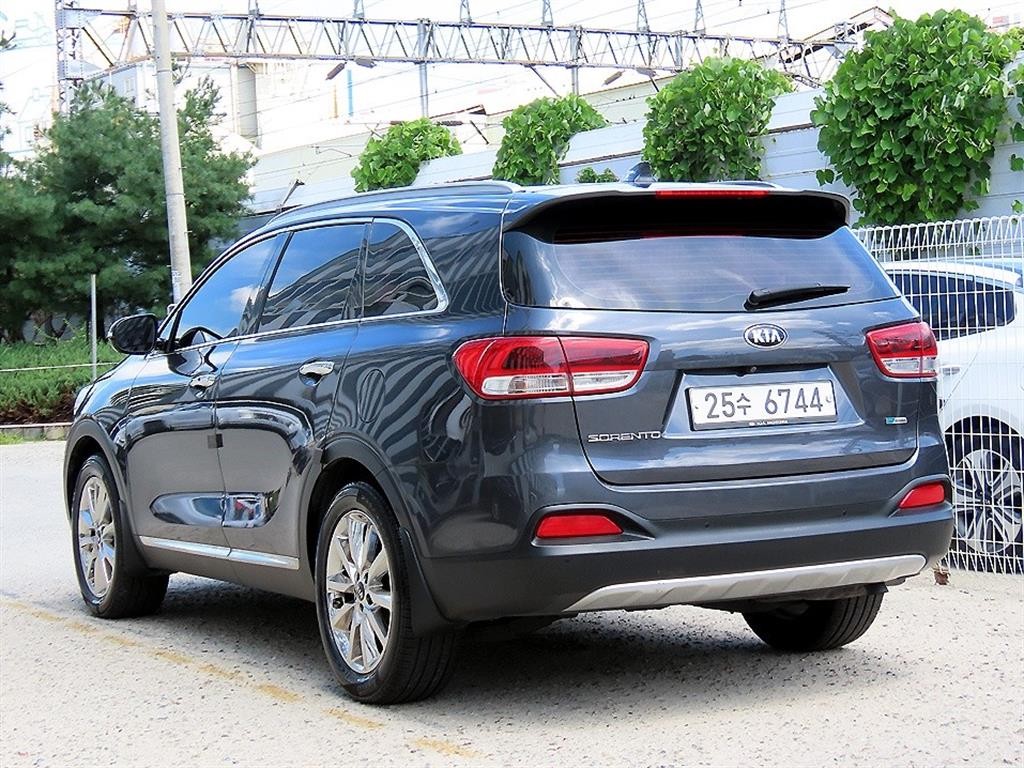 기아 쏘렌토 올 뉴 쏘렌토 디젤 2WD 2.0 노블레스 스페셜 이미지 3