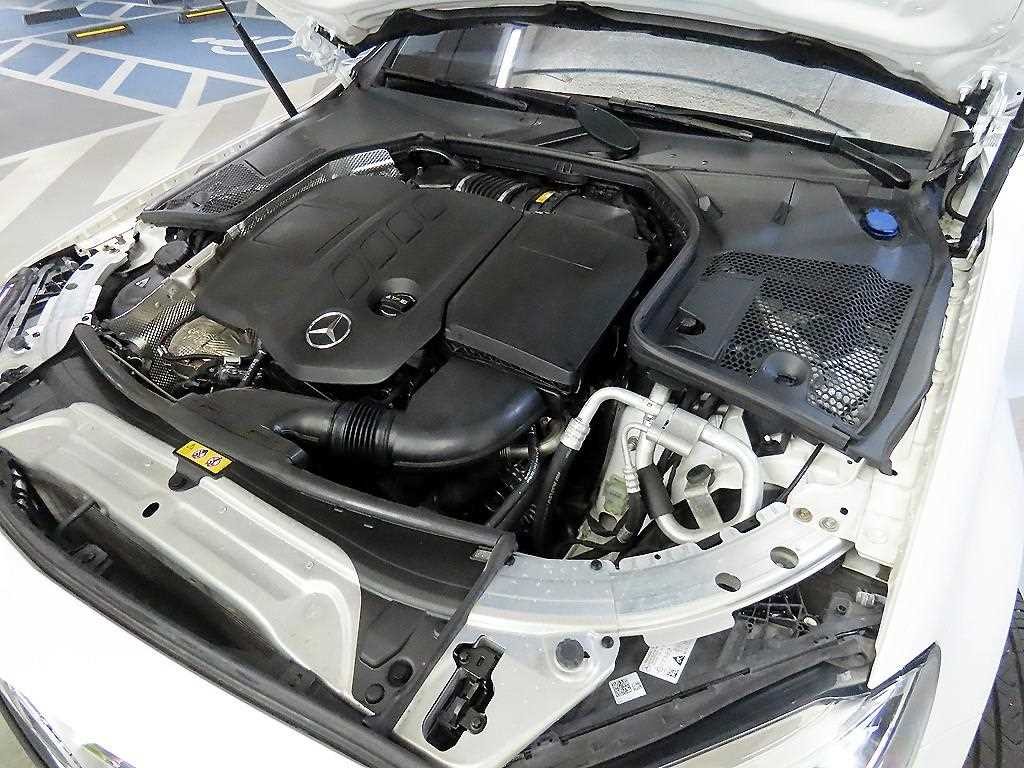 벤츠 C 클래스 C클래스 W205 C220 d 4MATIC 아방가르드 이미지 19