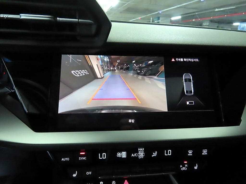 아우디 A3 A3(8Y) 40 TFSI 프리미엄 이미지 13