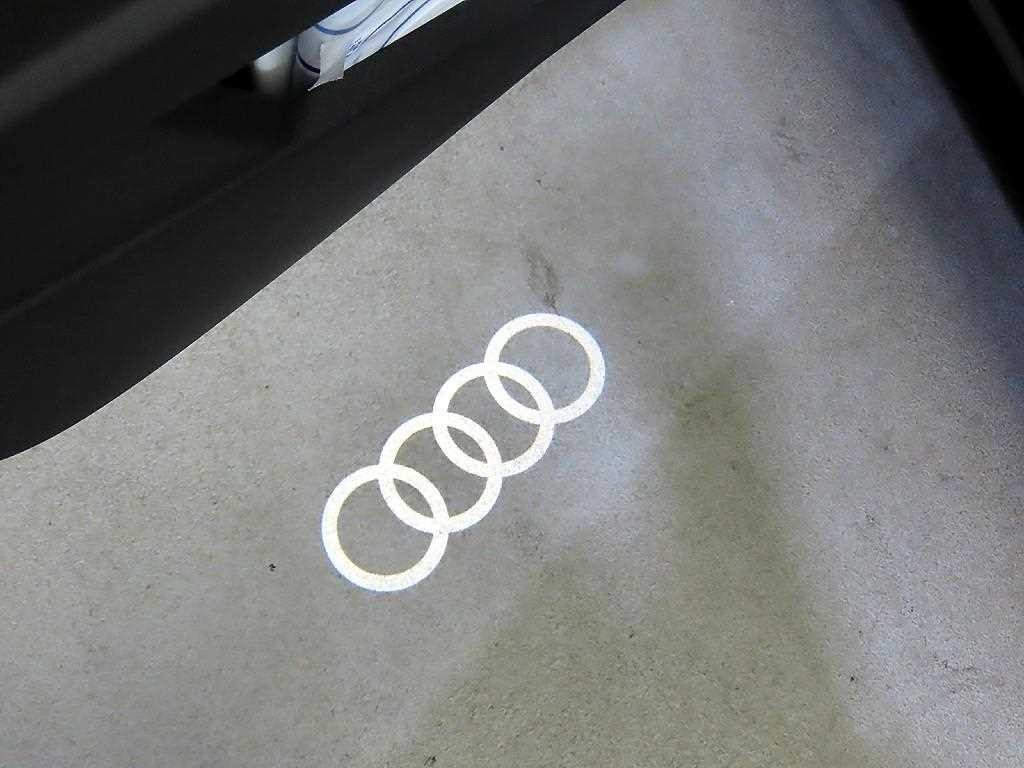 아우디 A3 A3(8Y) 40 TFSI 프리미엄 이미지 17