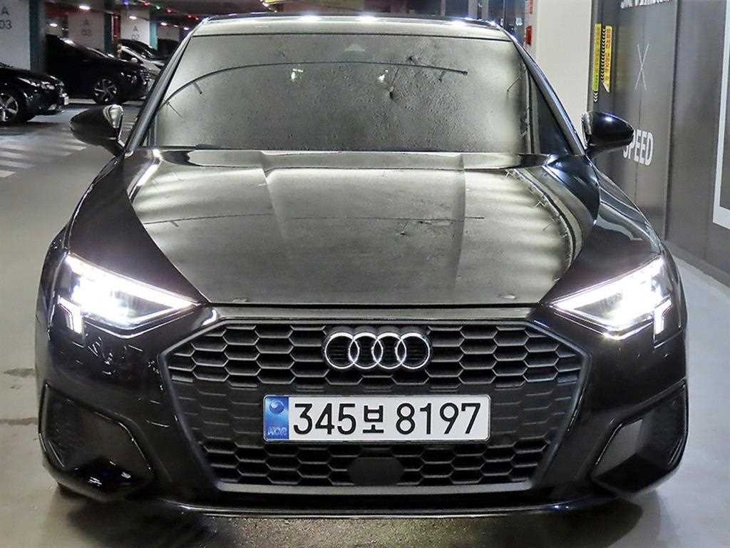 아우디 A3 A3(8Y) 40 TFSI 프리미엄 이미지 2