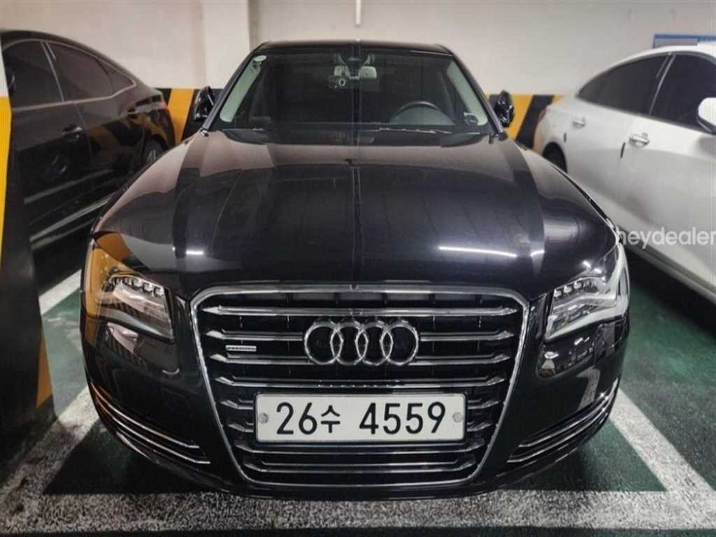 아우디 A8 뉴A8 4.2 FSI 콰트로 이미지 1