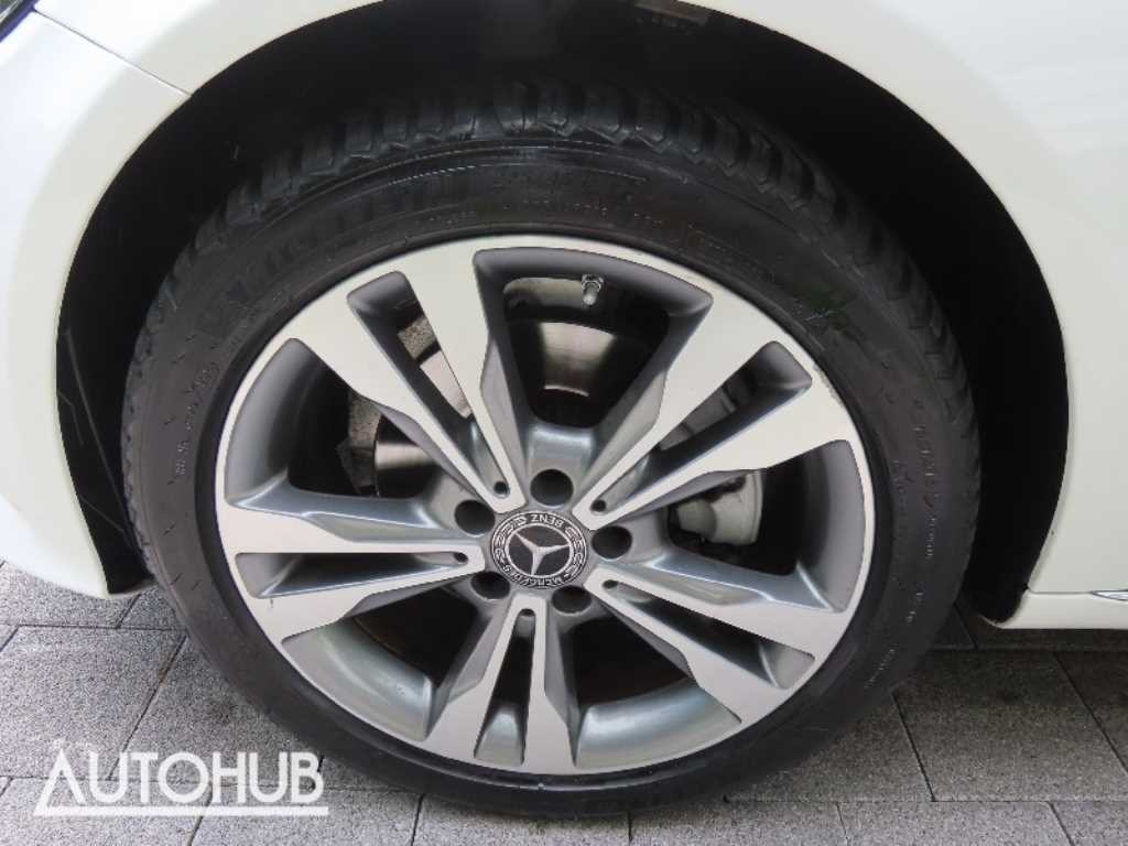 벤츠 C 클래스 C클래스 W205 C220 d 4MATIC 아방가르드 이미지 17