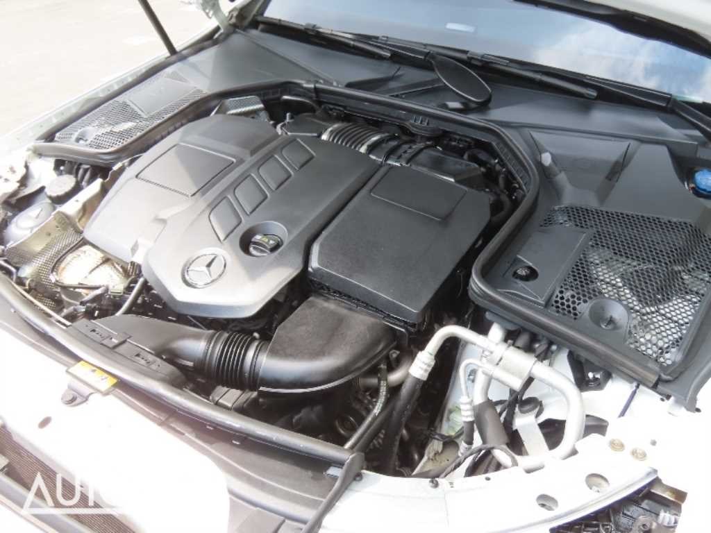 벤츠 C 클래스 C클래스 W205 C220 d 4MATIC 아방가르드 이미지 5