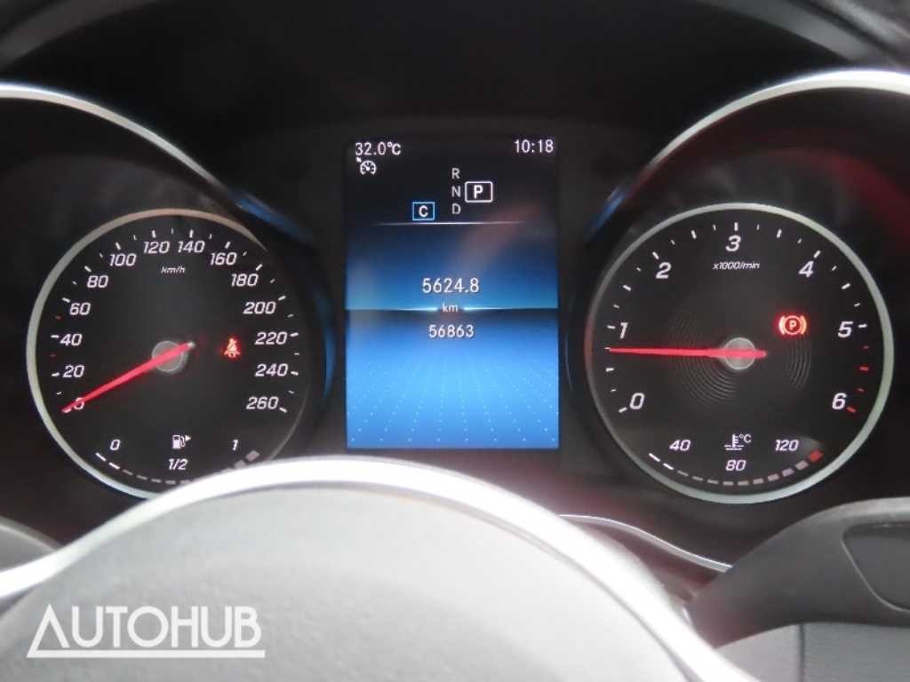 벤츠 C 클래스 C클래스 W205 C220 d 4MATIC 아방가르드 이미지 6