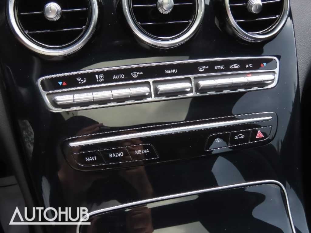 벤츠 C 클래스 C클래스 W205 C220 d 4MATIC 아방가르드 이미지 8