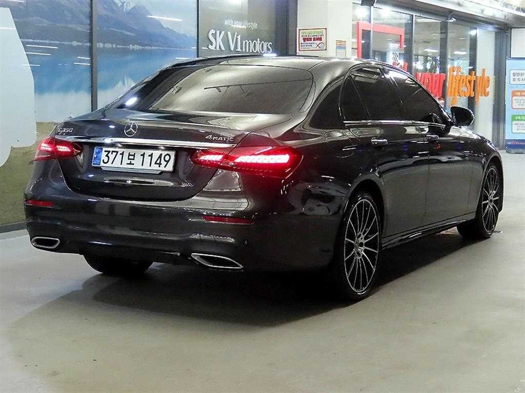 벤츠 E 클래스 E-클래스 W213 E350 4MATIC 아방가르드 이미지 4
