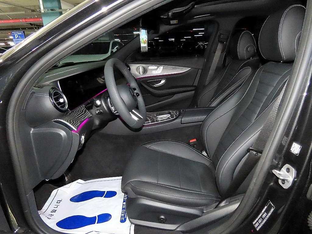 벤츠 E 클래스 E-클래스 W213 E350 4MATIC 아방가르드 이미지 6