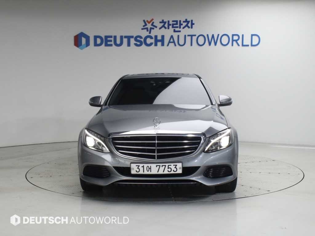 벤츠 C 클래스 C클래스 W205 C220 블루텍 익스클루시브 이미지 3