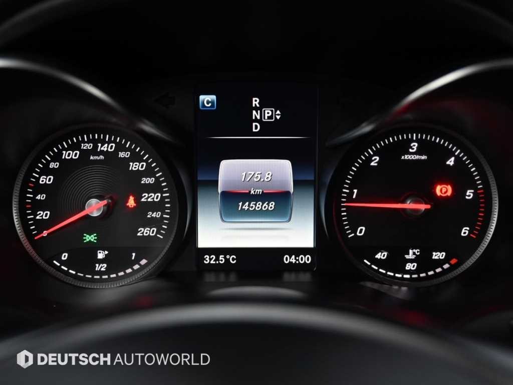 벤츠 C 클래스 C클래스 W205 C220 블루텍 익스클루시브 이미지 8