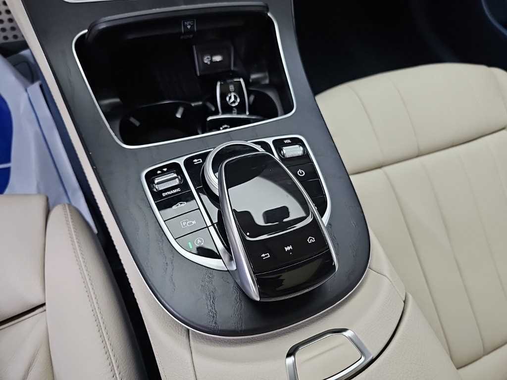벤츠 E 클래스 E-클래스 W213 E220d 쿠페 이미지 17