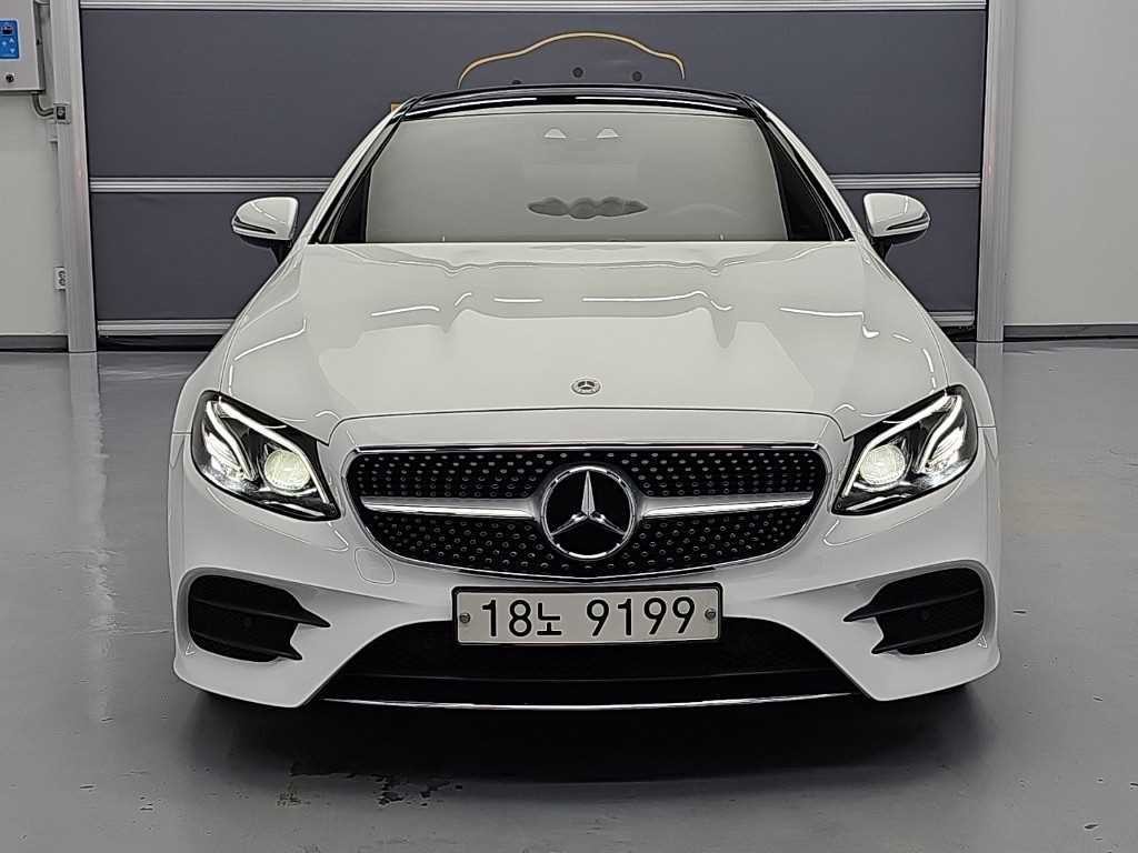 벤츠 E 클래스 E-클래스 W213 E220d 쿠페 이미지 3