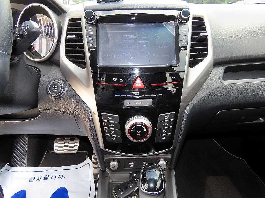 KG모빌리티(쌍용) 티볼리 디젤 4WD 1.6 VX 이미지 13