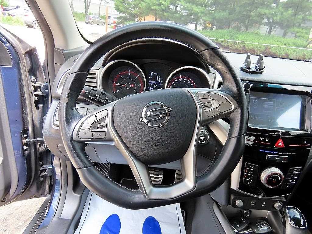 KG모빌리티(쌍용) 티볼리 디젤 4WD 1.6 VX 이미지 7