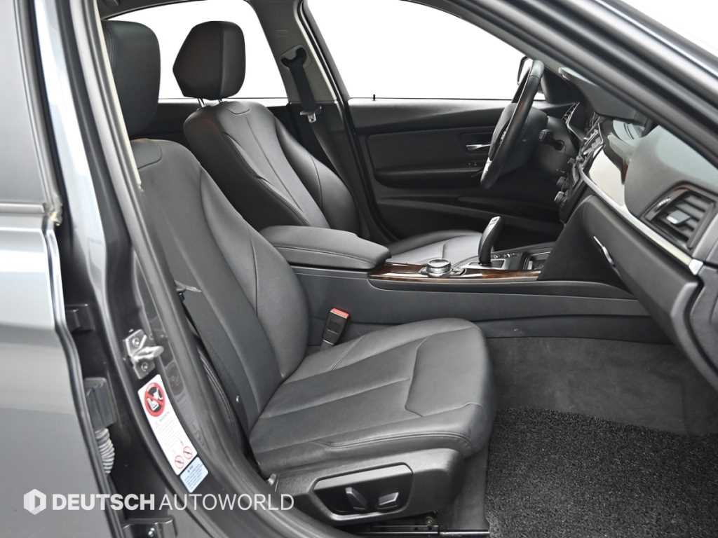 BMW 3시리즈 3시리즈 (F30) 320d xDrive 이미지 10