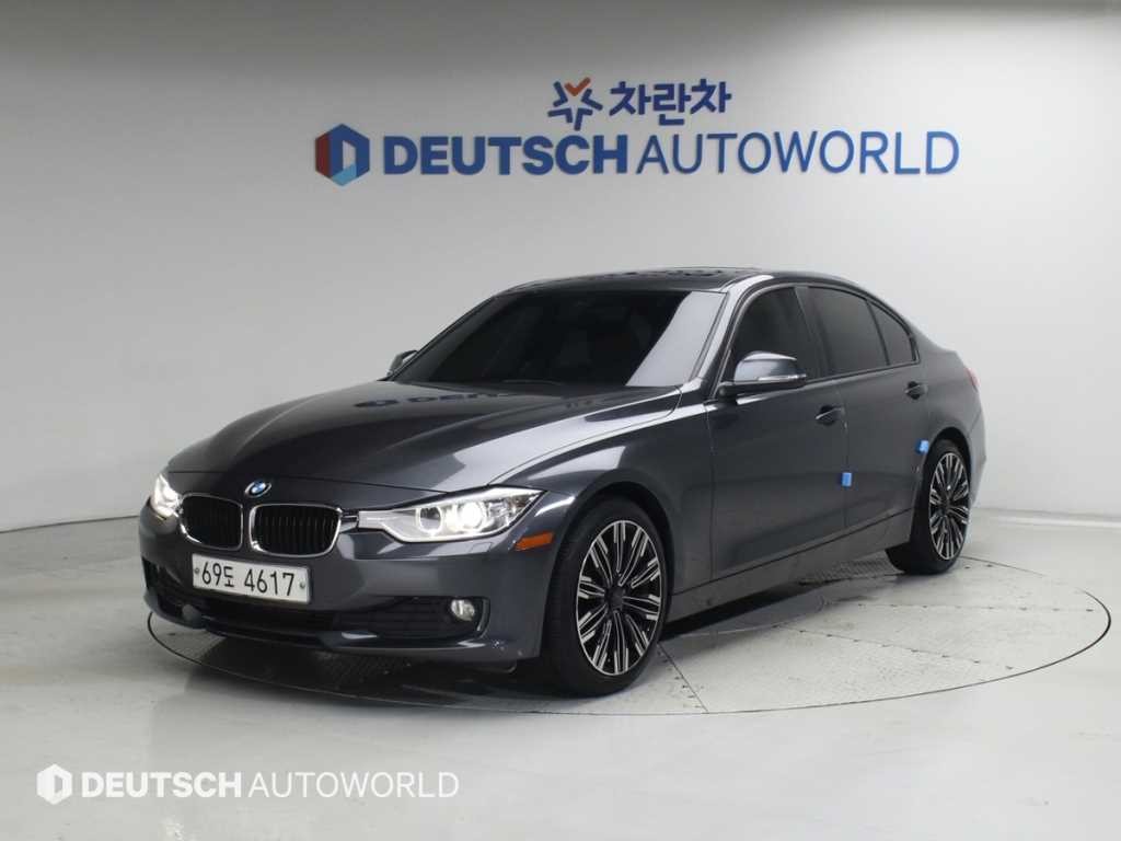 BMW 3시리즈 3시리즈 (F30) 320d xDrive 이미지 2