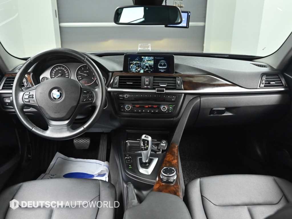 BMW 3시리즈 3시리즈 (F30) 320d xDrive 이미지 8