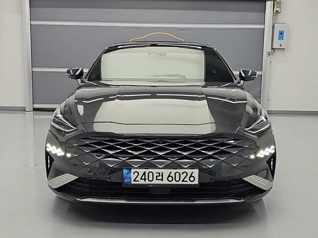 기아 K8 2.5 2WD 시그니처 이미지 2