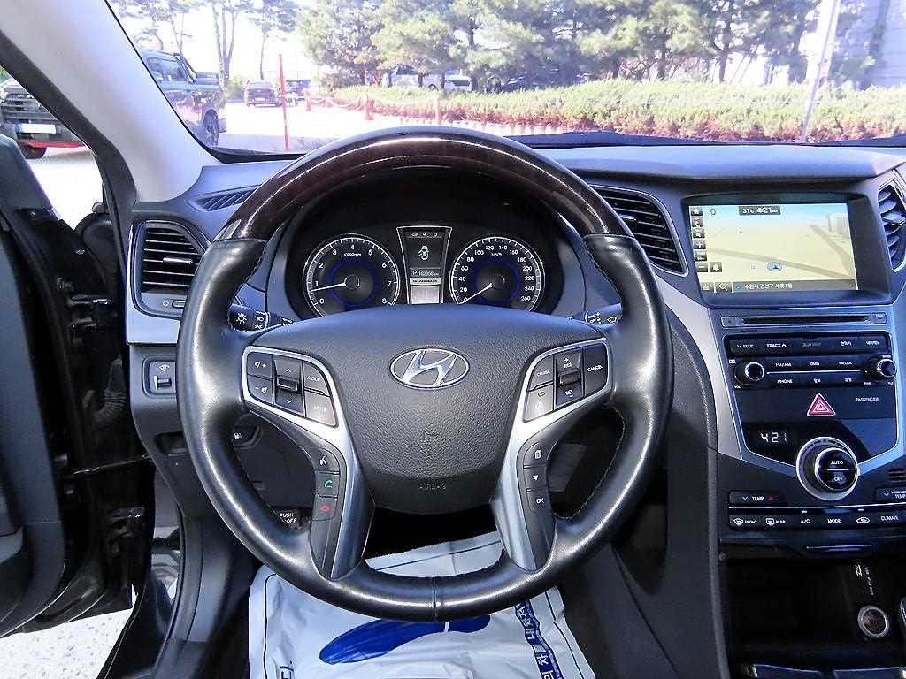 현대 그랜저 그랜저 HG LPG HG300 MODERN 이미지 8