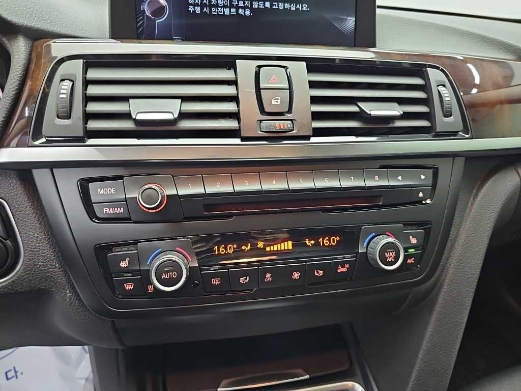 BMW 그란투리스모 3시리즈 GT (F34) GT 320D xDrive 이미지 10