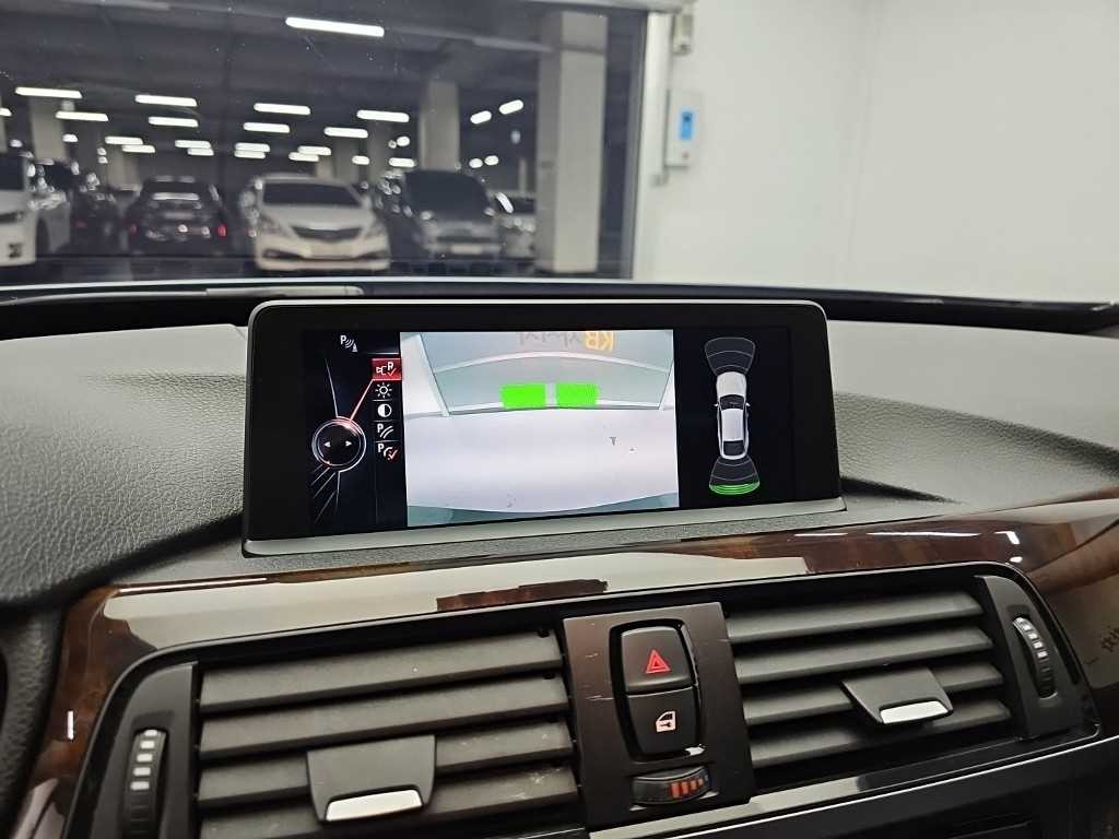 BMW 그란투리스모 3시리즈 GT (F34) GT 320D xDrive 이미지 15
