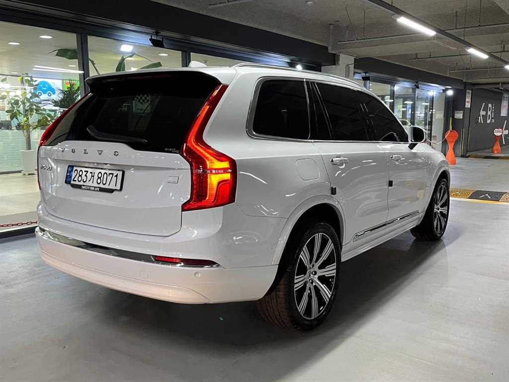 볼보 XC90 XC90 2세대 2.0 T8 AWD 얼티메이트 브라이트 이미지 4
