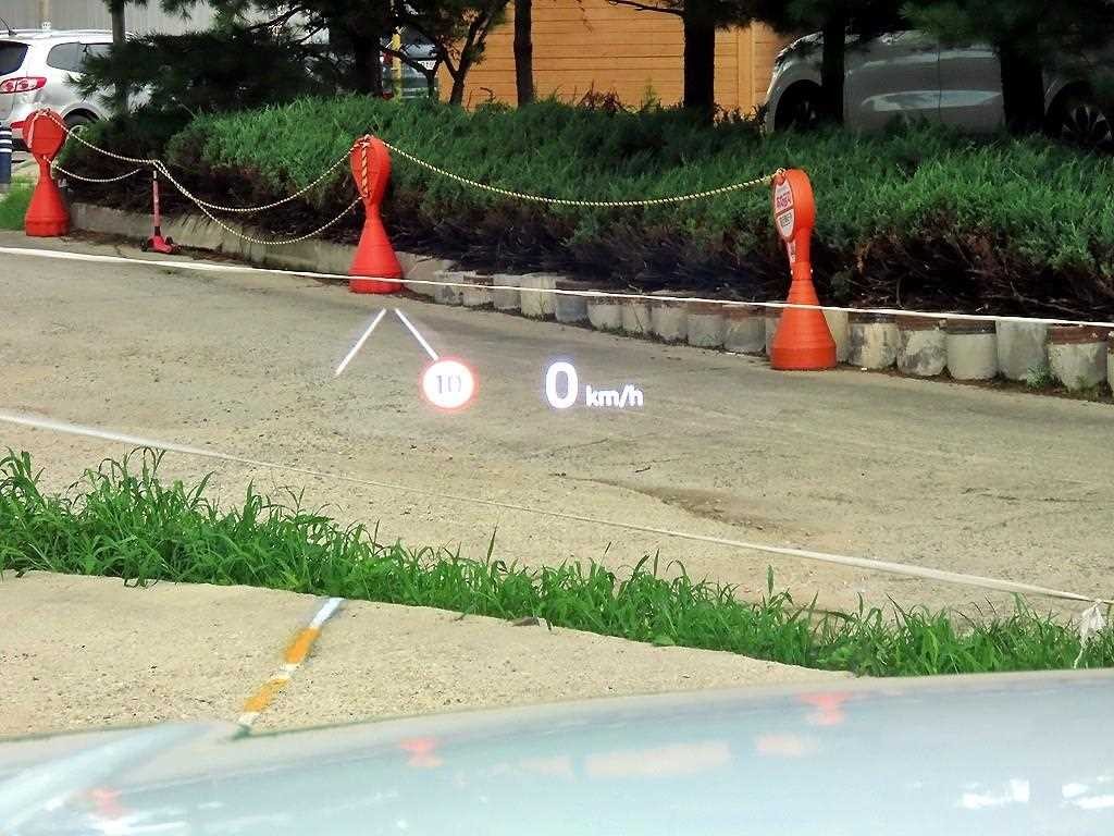 랜드로버 레인지로버 레인지로버 5세대 4.4 P530 LWB 오토바이오그래피 이미지 11