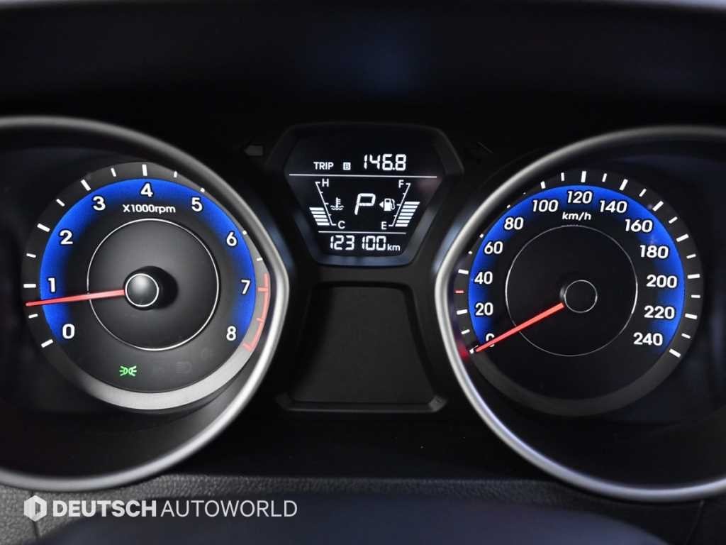 현대 아반떼 더 뉴 아반떼 1.6 GDI 스마트 기본형 이미지 8