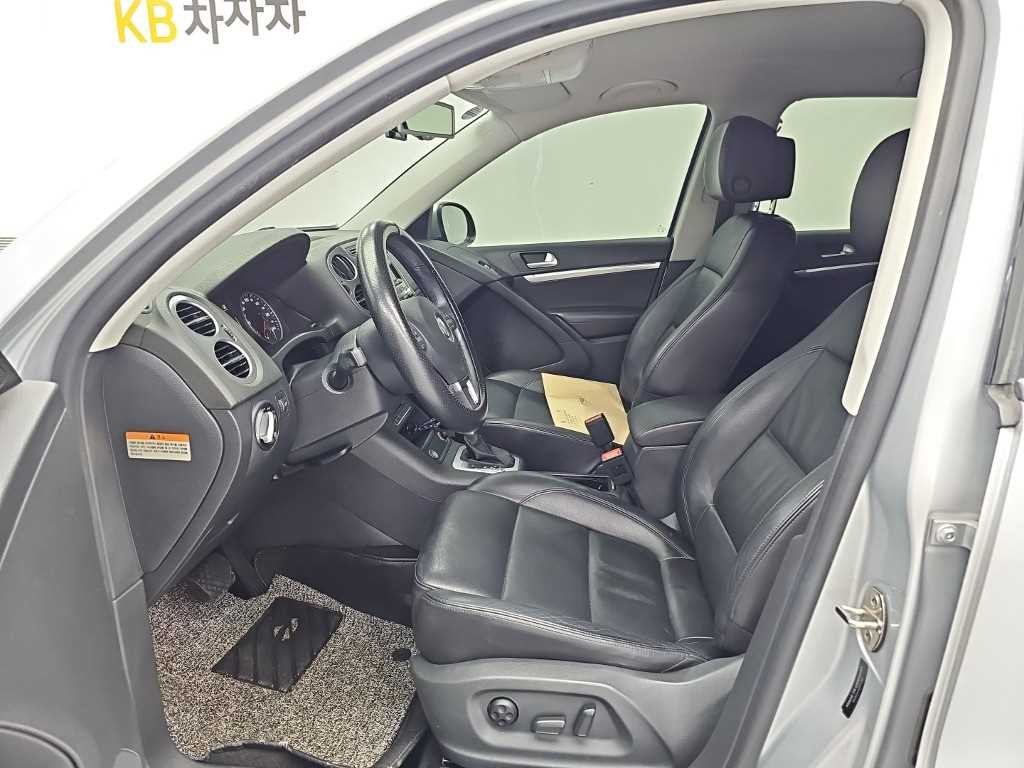 폭스바겐 티구안 뉴티구안 2.0 TDI 블루모션 이미지 11