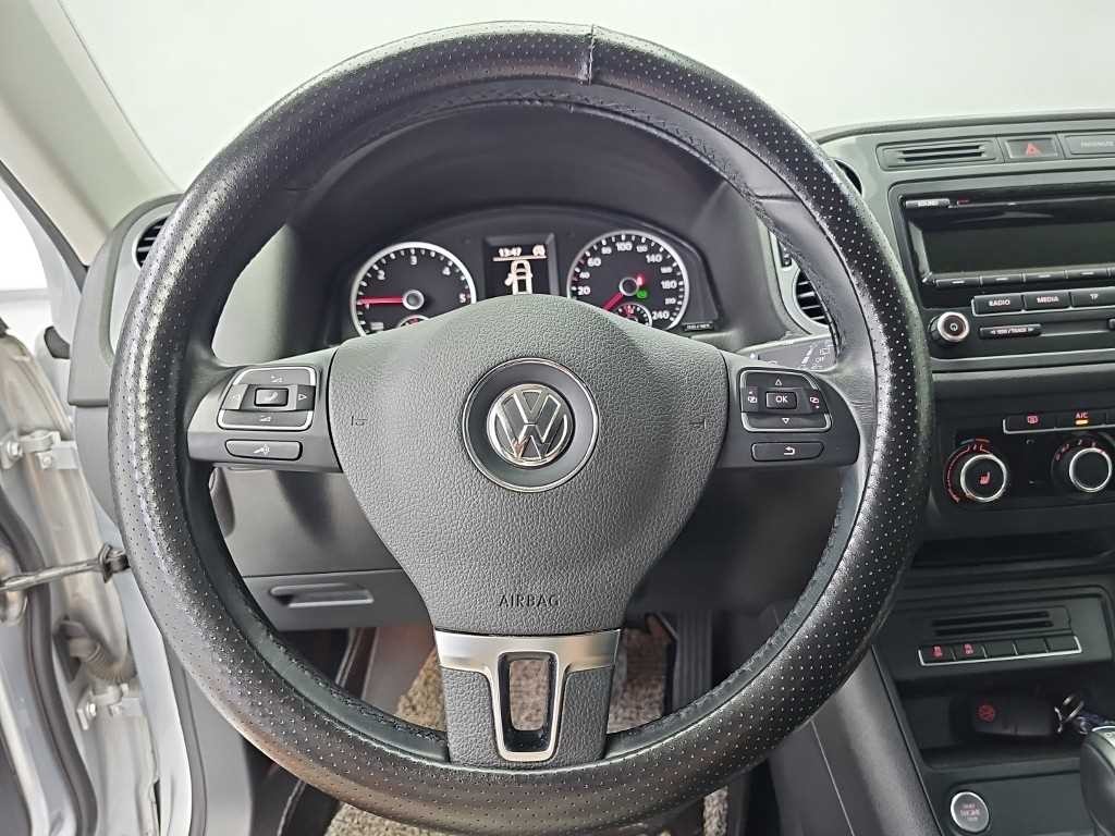 폭스바겐 티구안 뉴티구안 2.0 TDI 블루모션 이미지 9