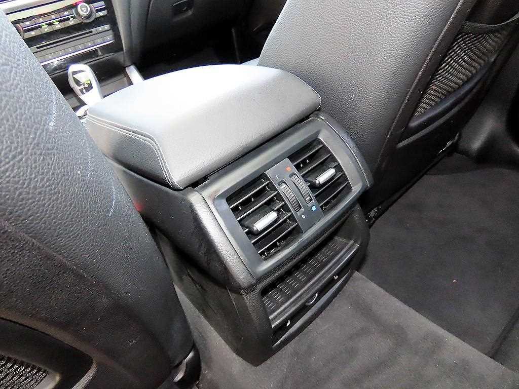 BMW X4 X4 (F26) xDrive 20d M 스포츠 이미지 14