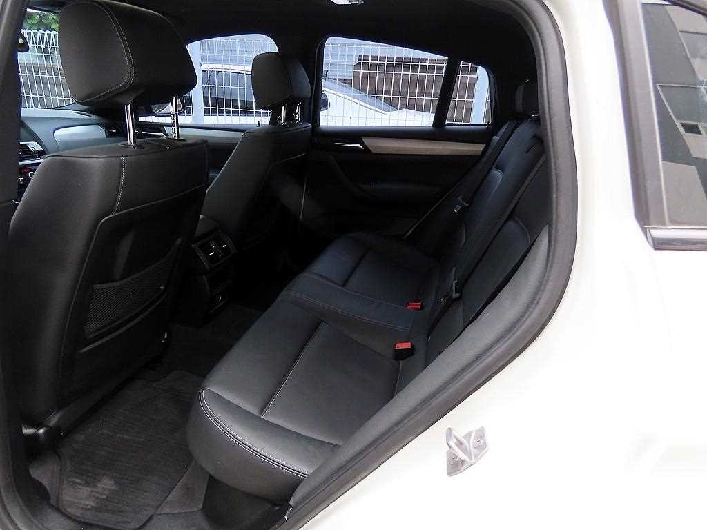 BMW X4 X4 (F26) xDrive 20d M 스포츠 이미지 6