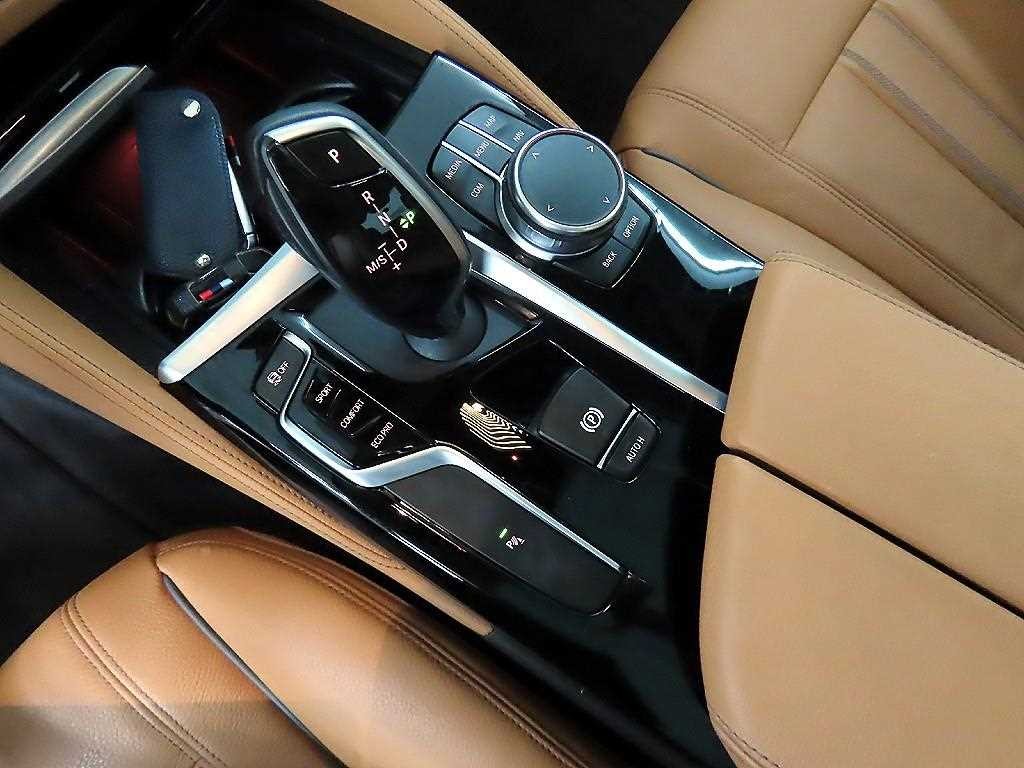 BMW 5시리즈 5시리즈 (G30) 520i 럭셔리 이미지 10