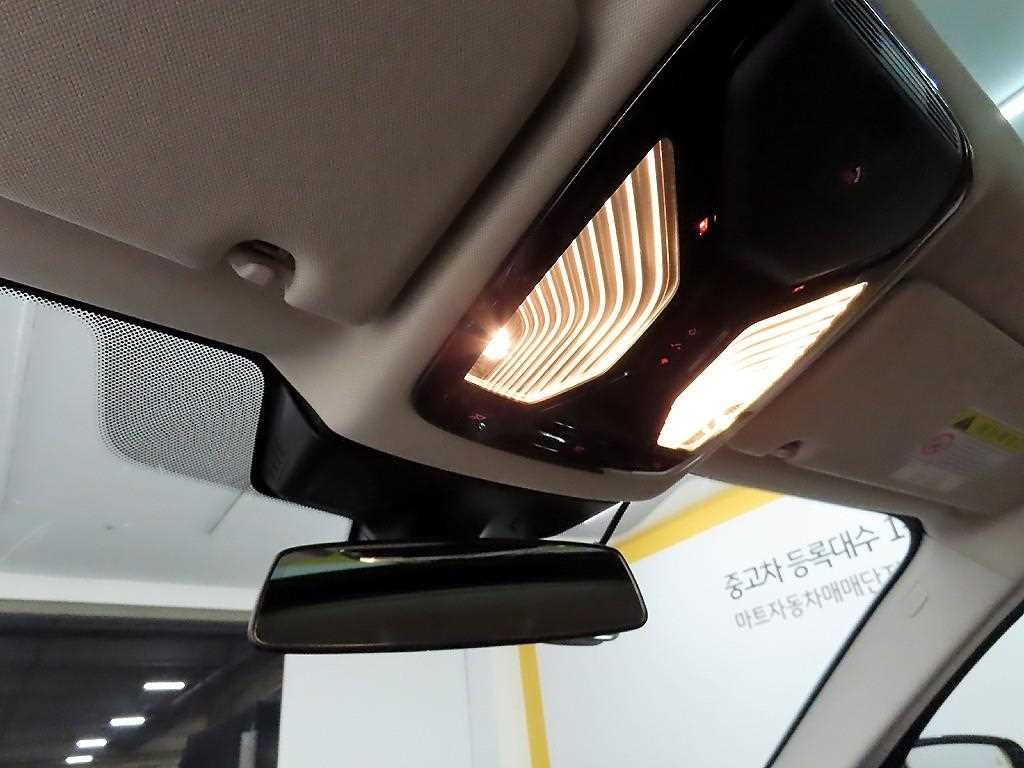 BMW 5시리즈 5시리즈 (G30) 520i 럭셔리 이미지 16