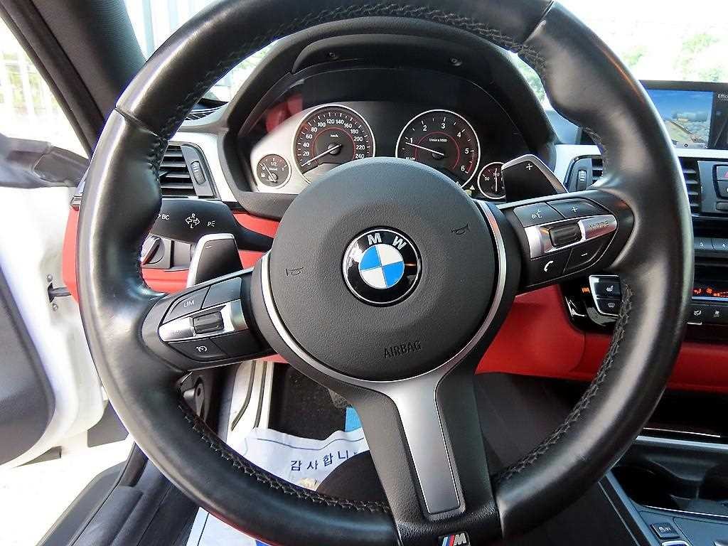 BMW 4시리즈 4시리즈 (F32) 420d 쿠페 M 스포츠 이미지 8
